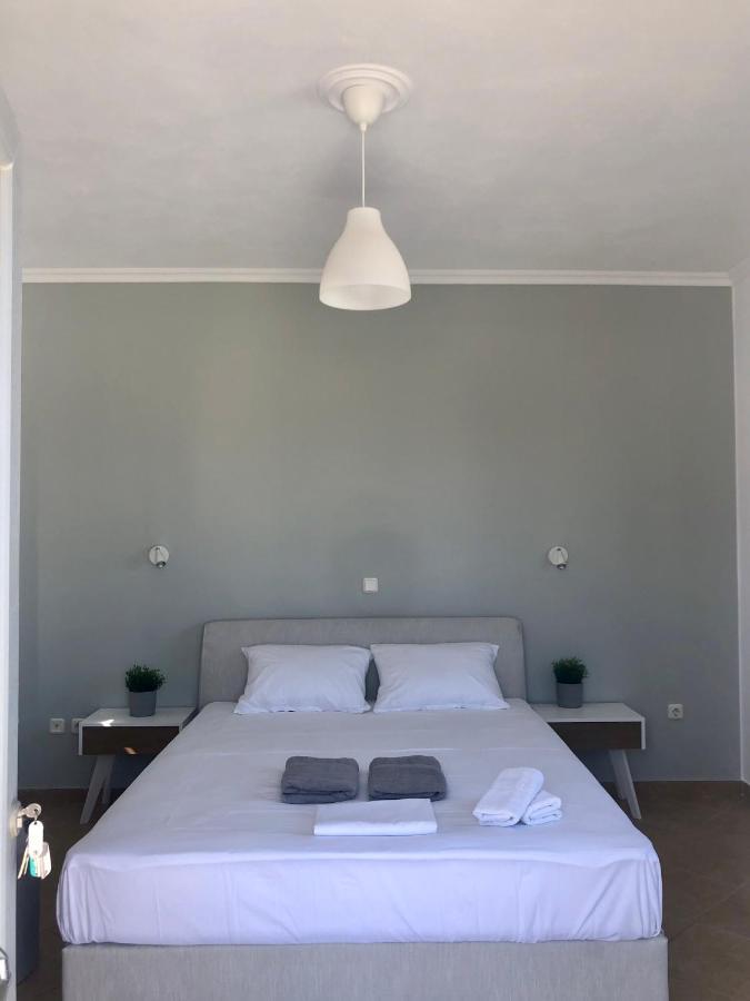 Amaryllis Suites Santorini Fira  Exteriör bild