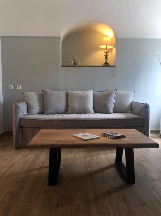 Amaryllis Suites Santorini Fira  Exteriör bild