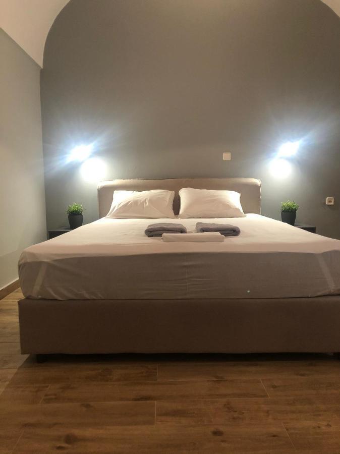 Amaryllis Suites Santorini Fira  Exteriör bild