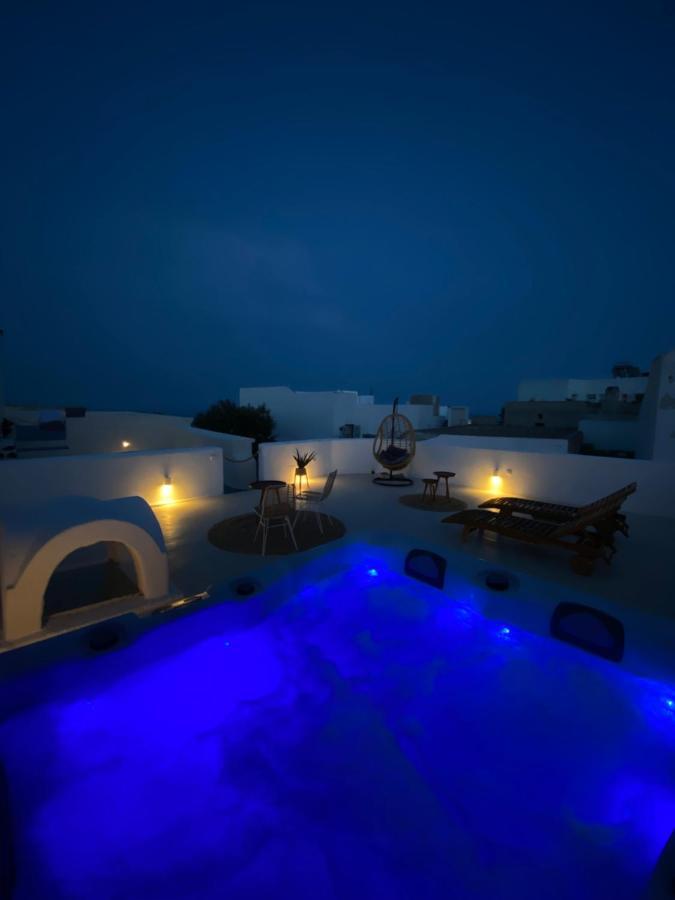 Amaryllis Suites Santorini Fira  Exteriör bild