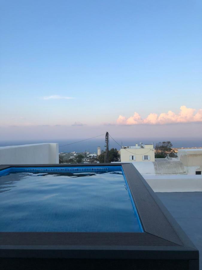 Amaryllis Suites Santorini Fira  Exteriör bild